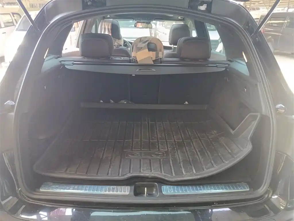Mercedes-Benz GLC 2017 GLC 260 4MATIC Luxury фото 15