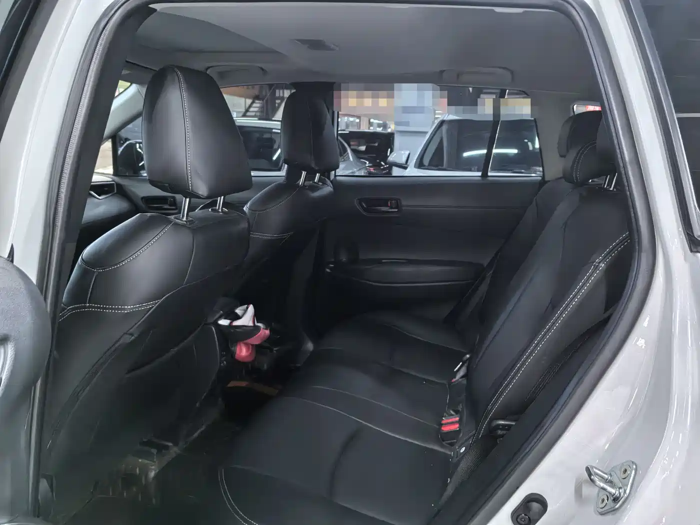 Toyota Corolla Cross 2023 2.0L Luxury Edition фото 12