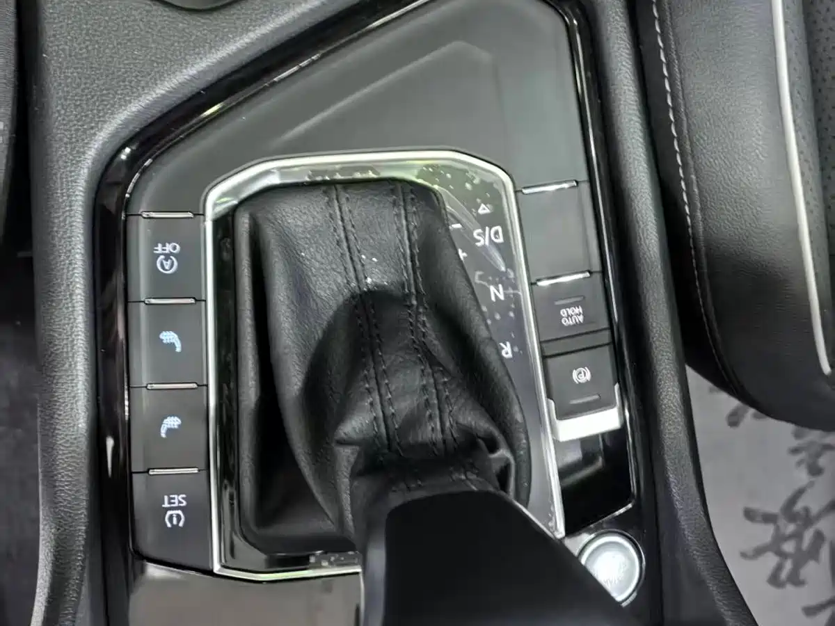 Volkswagen Tiguan L 2023 280TSI 2WD Trend Limited Edition фото 23