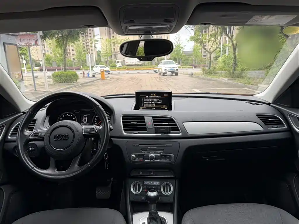 Audi Q3 2015 30 TFSI Progressive фото 8