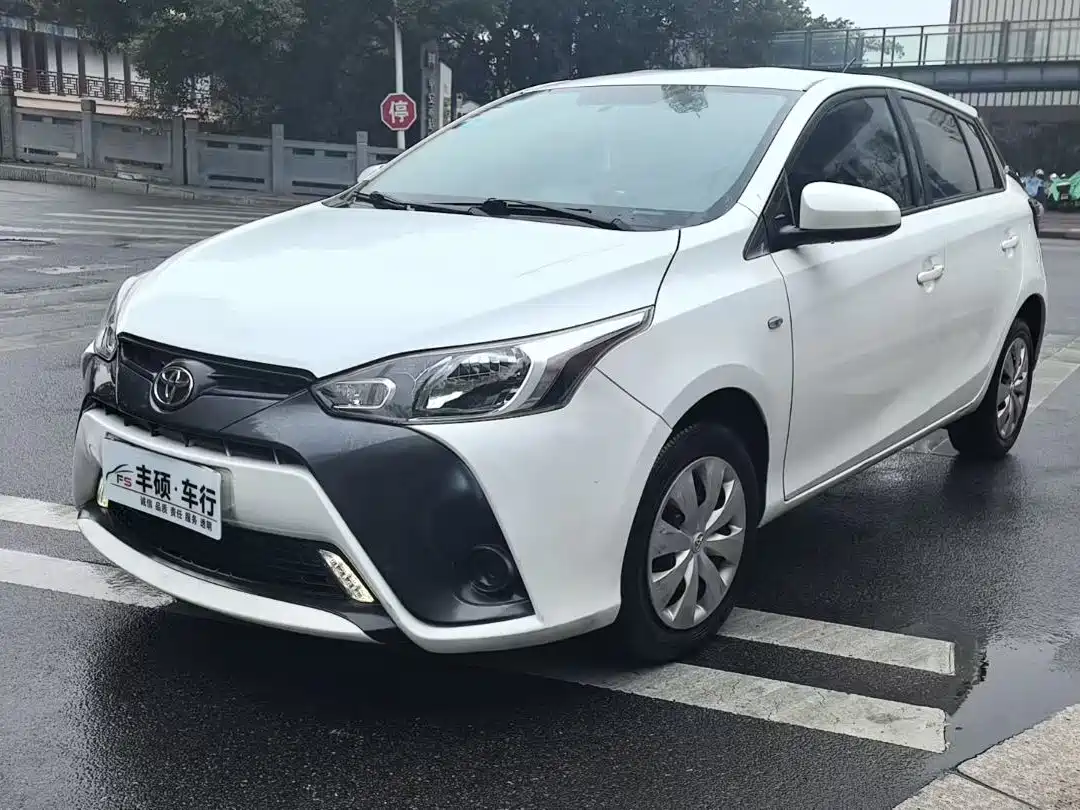 Toyota YARiS L Zhi Xuan 2016 Facelift 1.5E CVT Charming Edition фото 2