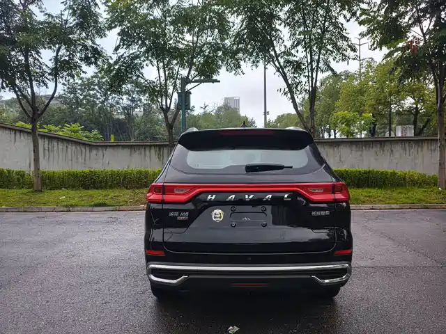 Haval M6 2021 PLUS 1.5T DCT Luxury Smart Connect — фото 4