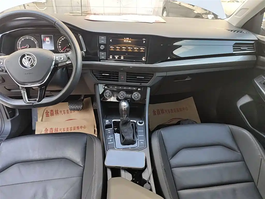 Volkswagen Bora 2019 Facelift 1.5L Automatic Luxury China VI фото 13