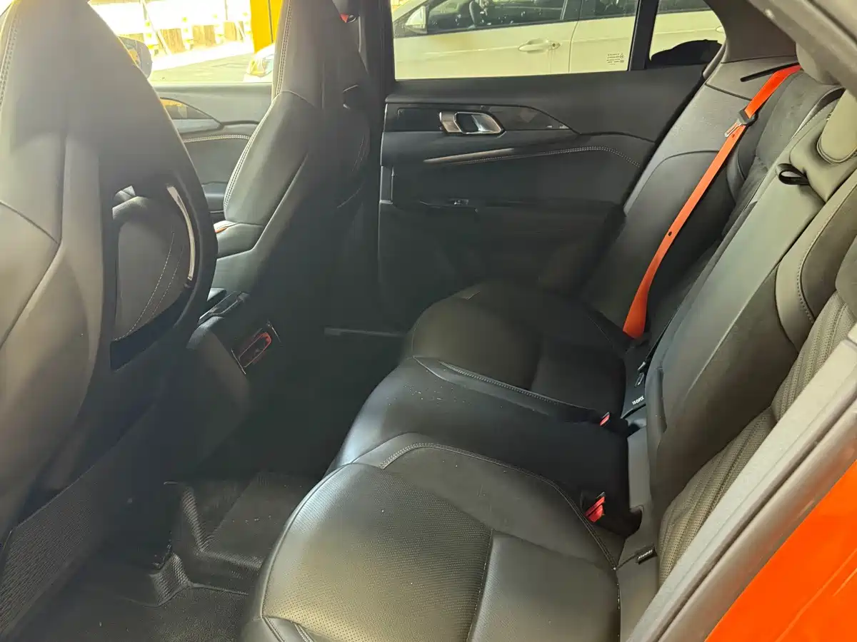 Lynk & Co 02 Hatchback 2022 2021 2.0TD Halo Driving Control Package Edition
