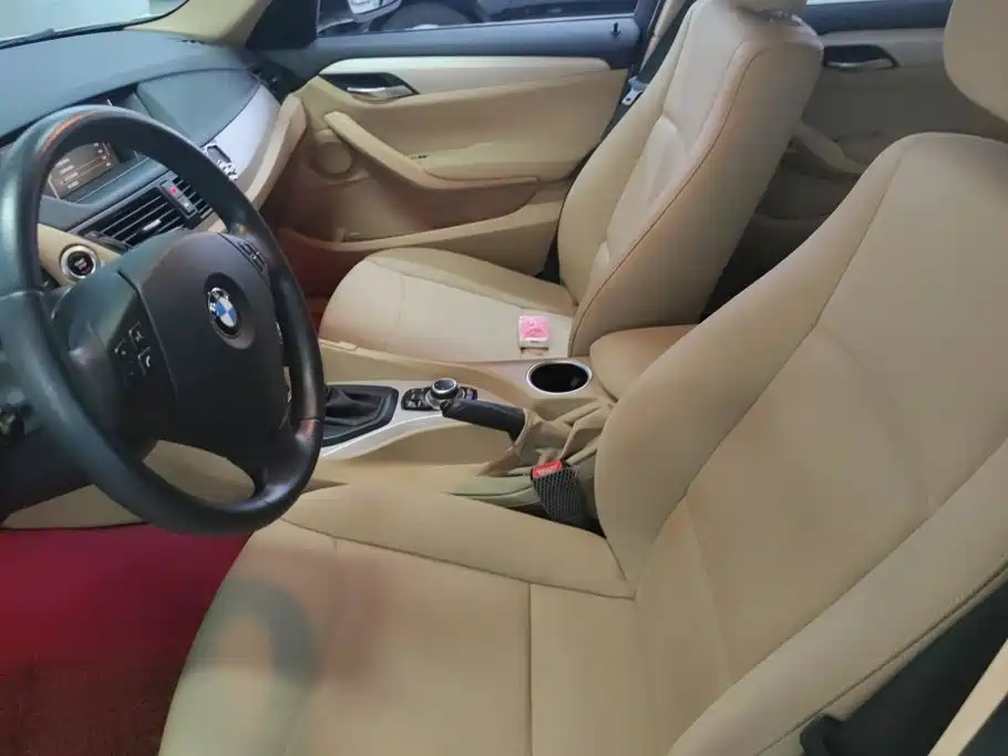 BMW X1 (Import) 2013 2012 sDrive18i Luxury