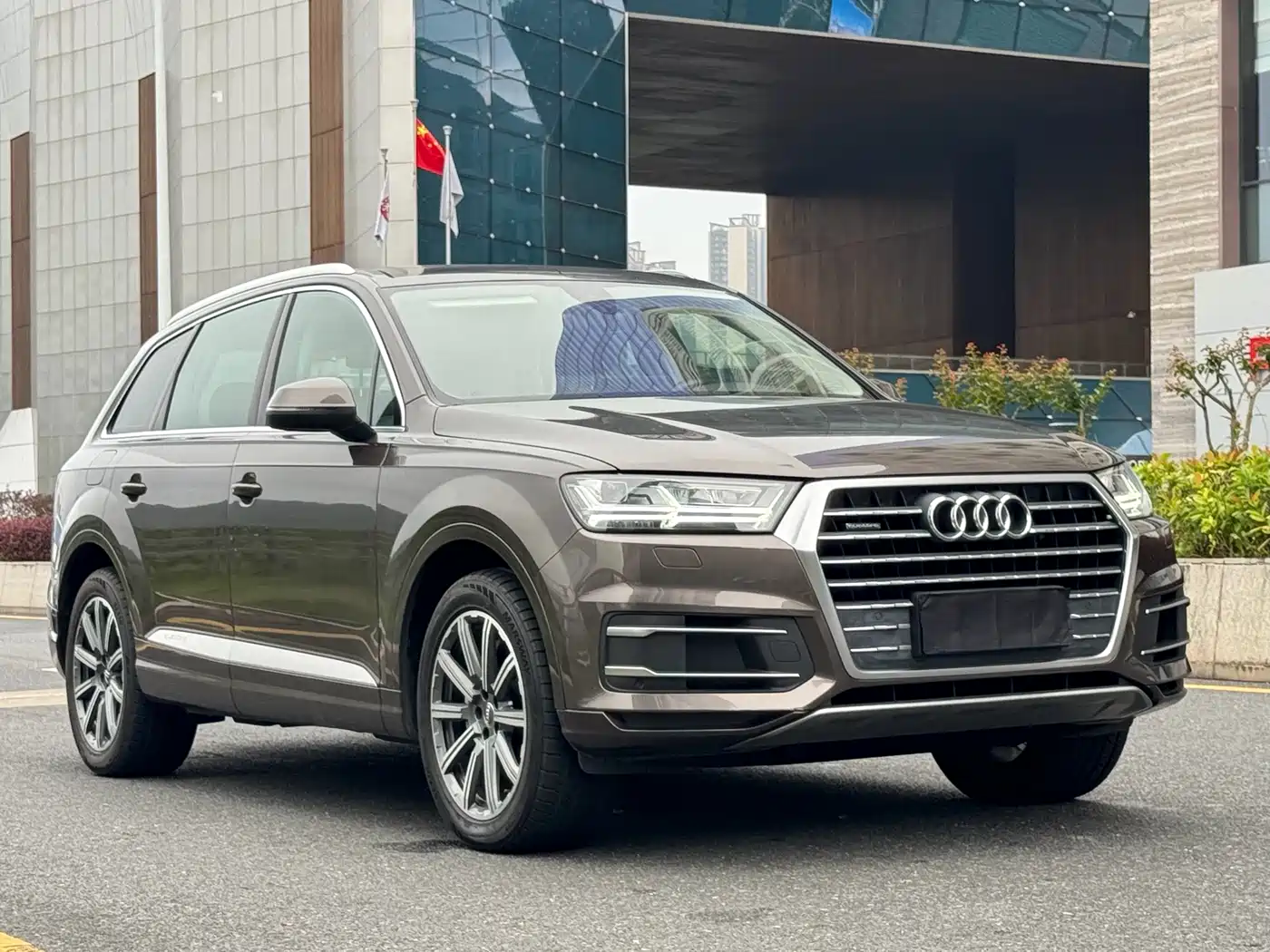 AUDI Q7