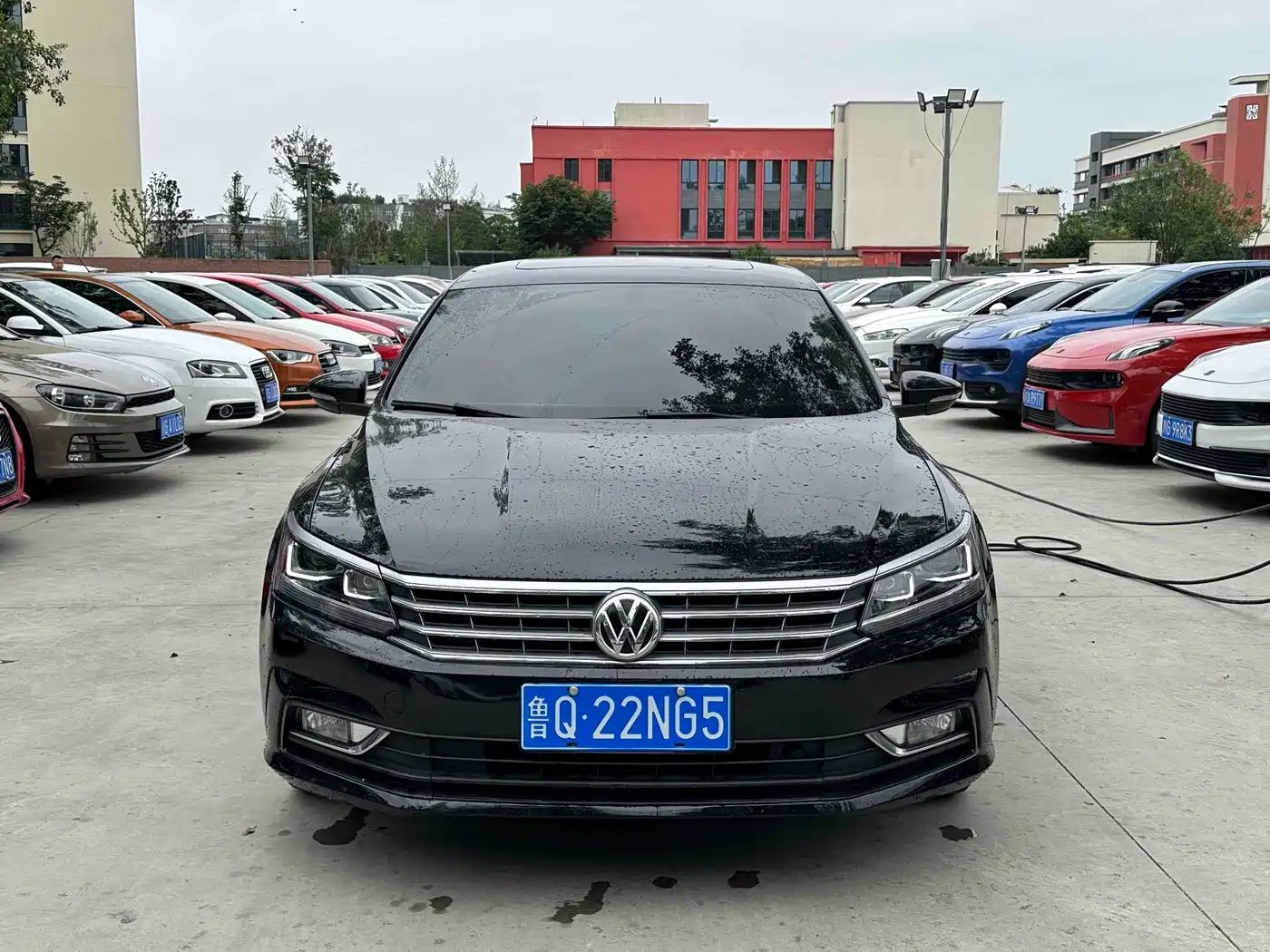 Volkswagen Passat 2016 330TSI DSG Honor Edition фото 2