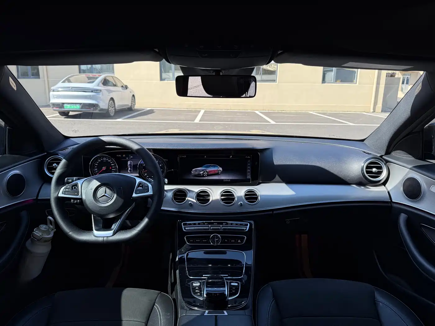Mercedes-Benz E-Class 2017 E 300 Sport фото 8