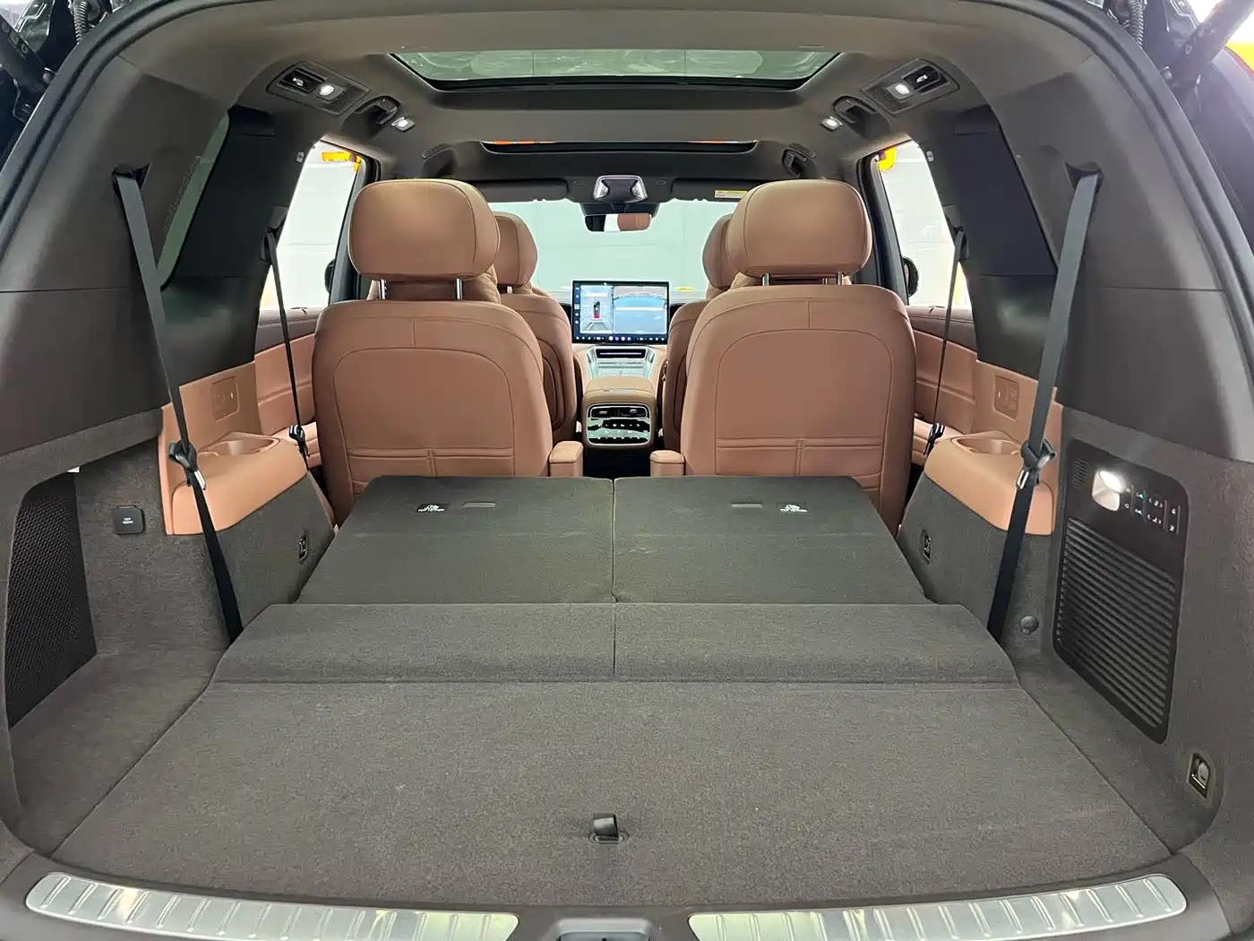 Denza N8L 2026 Model Prestige Edition фото 28