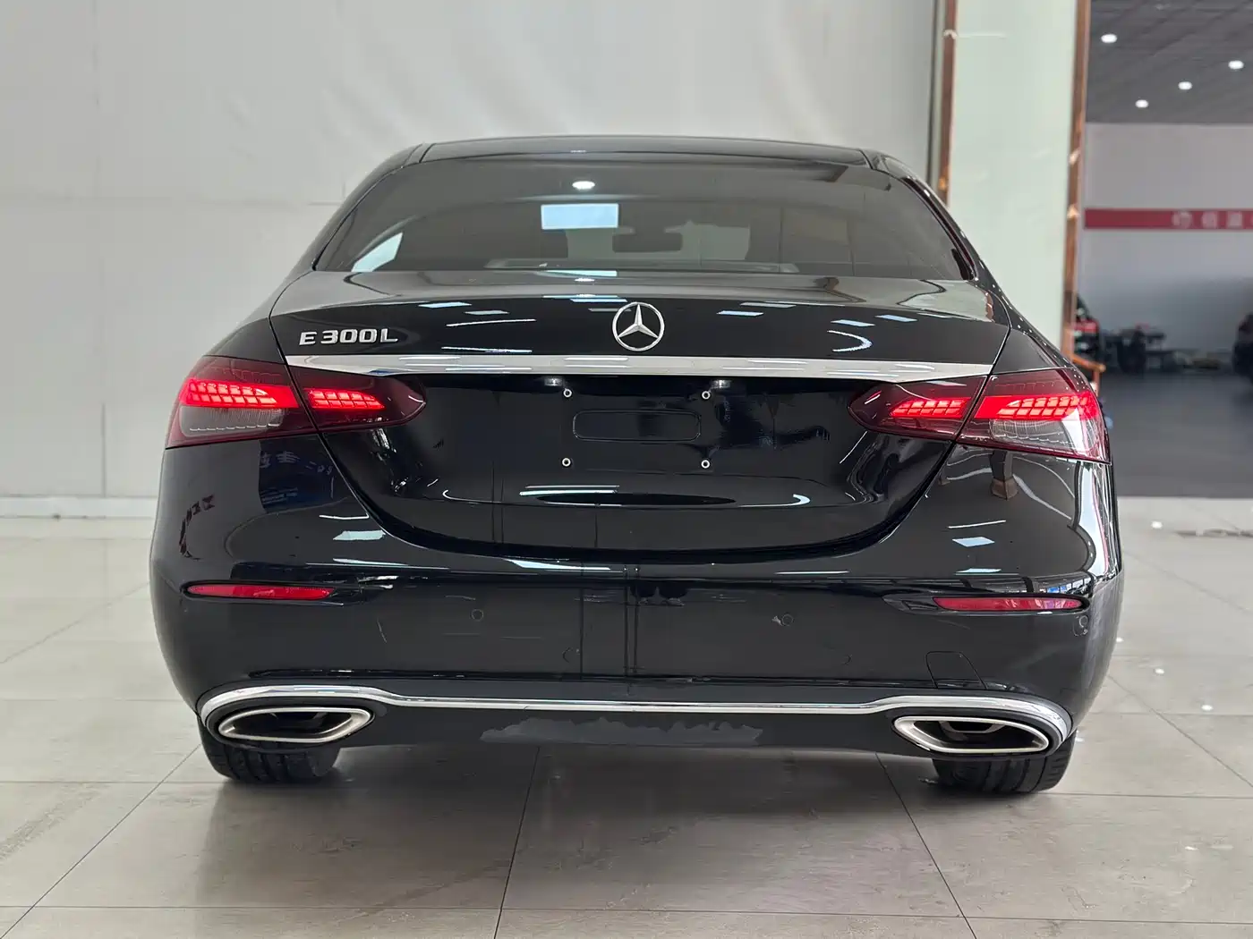 Mercedes-Benz E-Class 2023 E 300 L Fashion фото 5