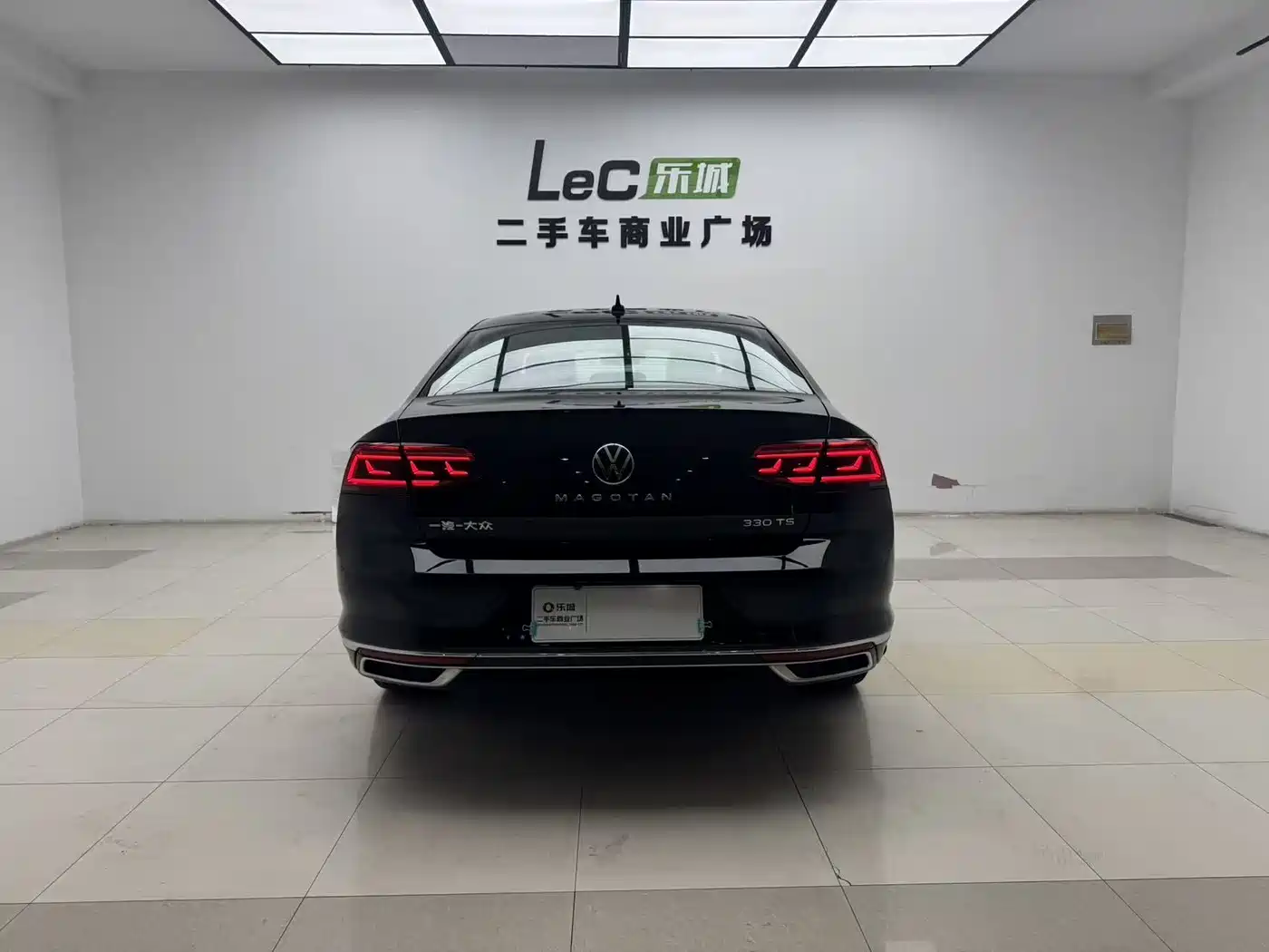 Volkswagen Magotan 2020 330TSI DSG Leading фото 3
