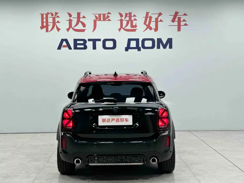 Фото 5 - MINI JCW COUNTRYMAN