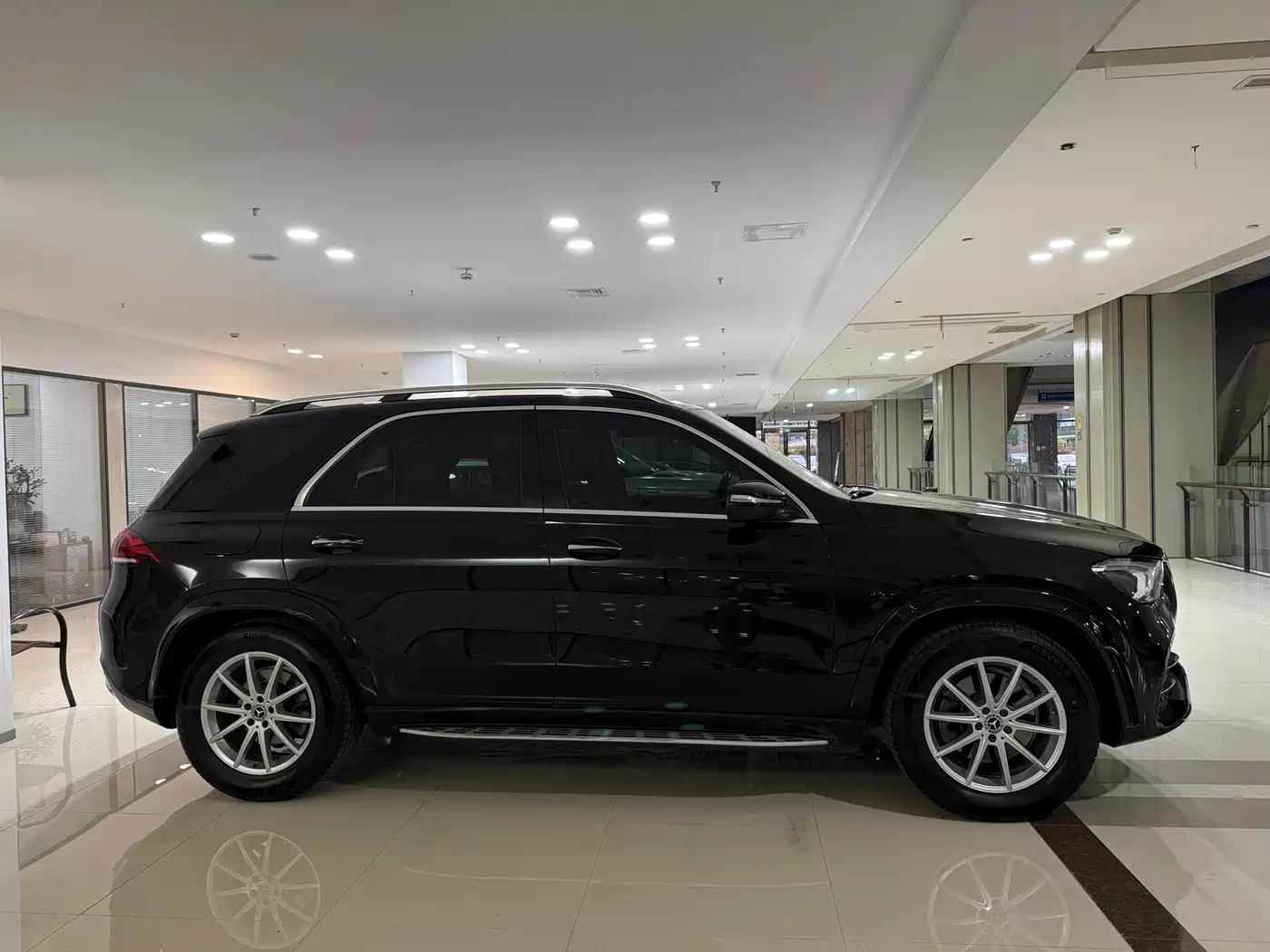 Mercedes-Benz GLE 2020 GLE 350 4MATIC Fashion фото 4
