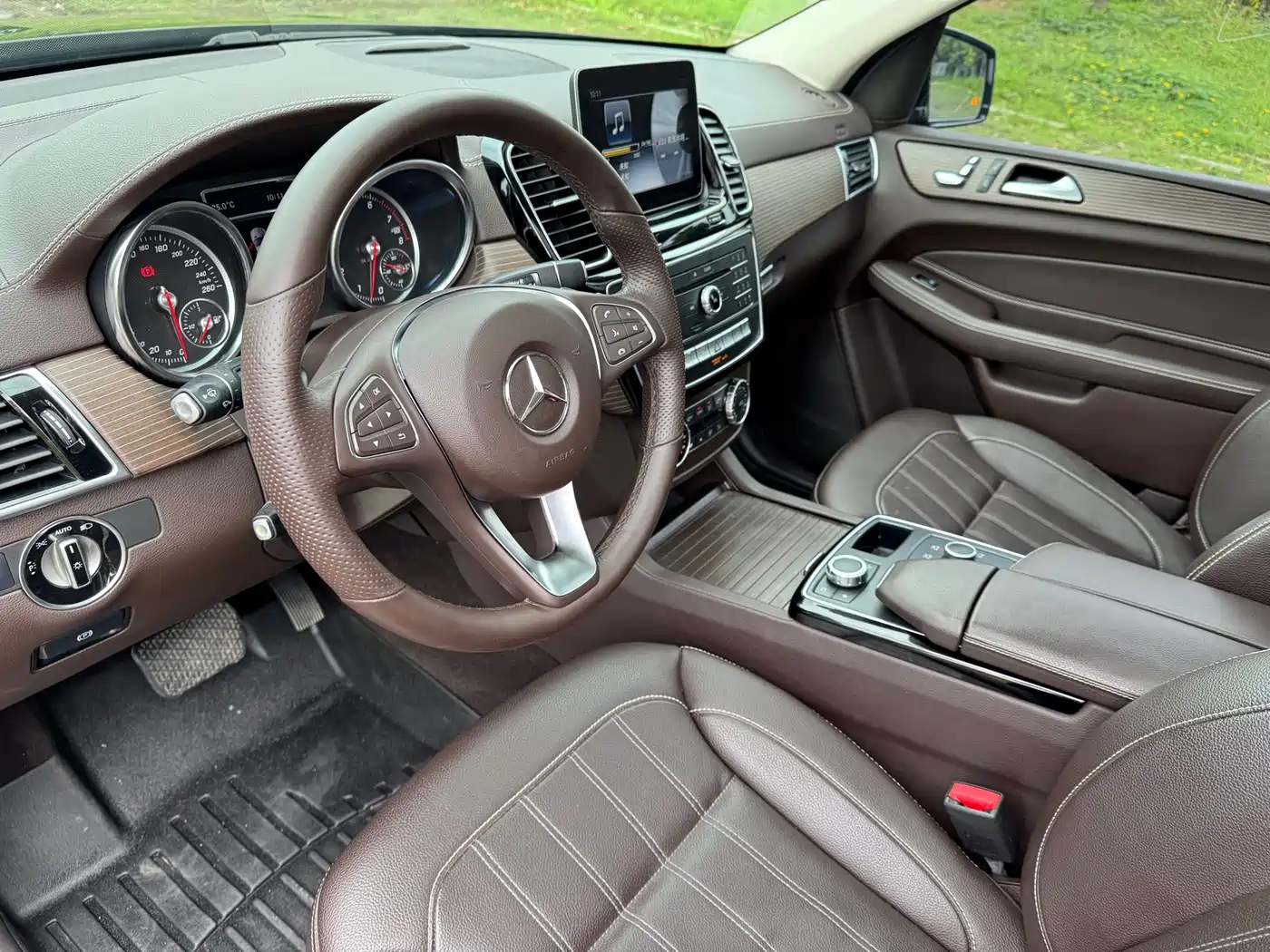 Mercedes-Benz GLE 2018 GLE 320 4MATIC Dynamic Ultimate Edition фото 11