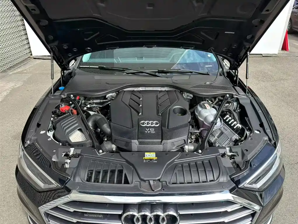 Audi A8 2021 A8L 50 TFSI quattro Comfort фото 15