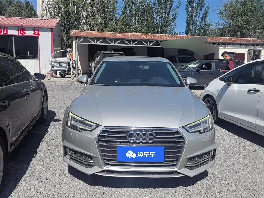 Audi A4L 2019 40 TFSI Progressive (China V) фото 2