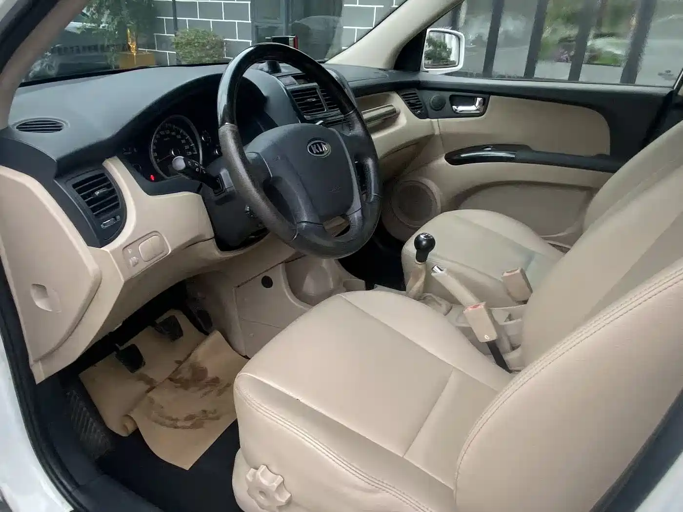 Kia Sportage 2011 2.0L Manual 2WD GLS фото 10