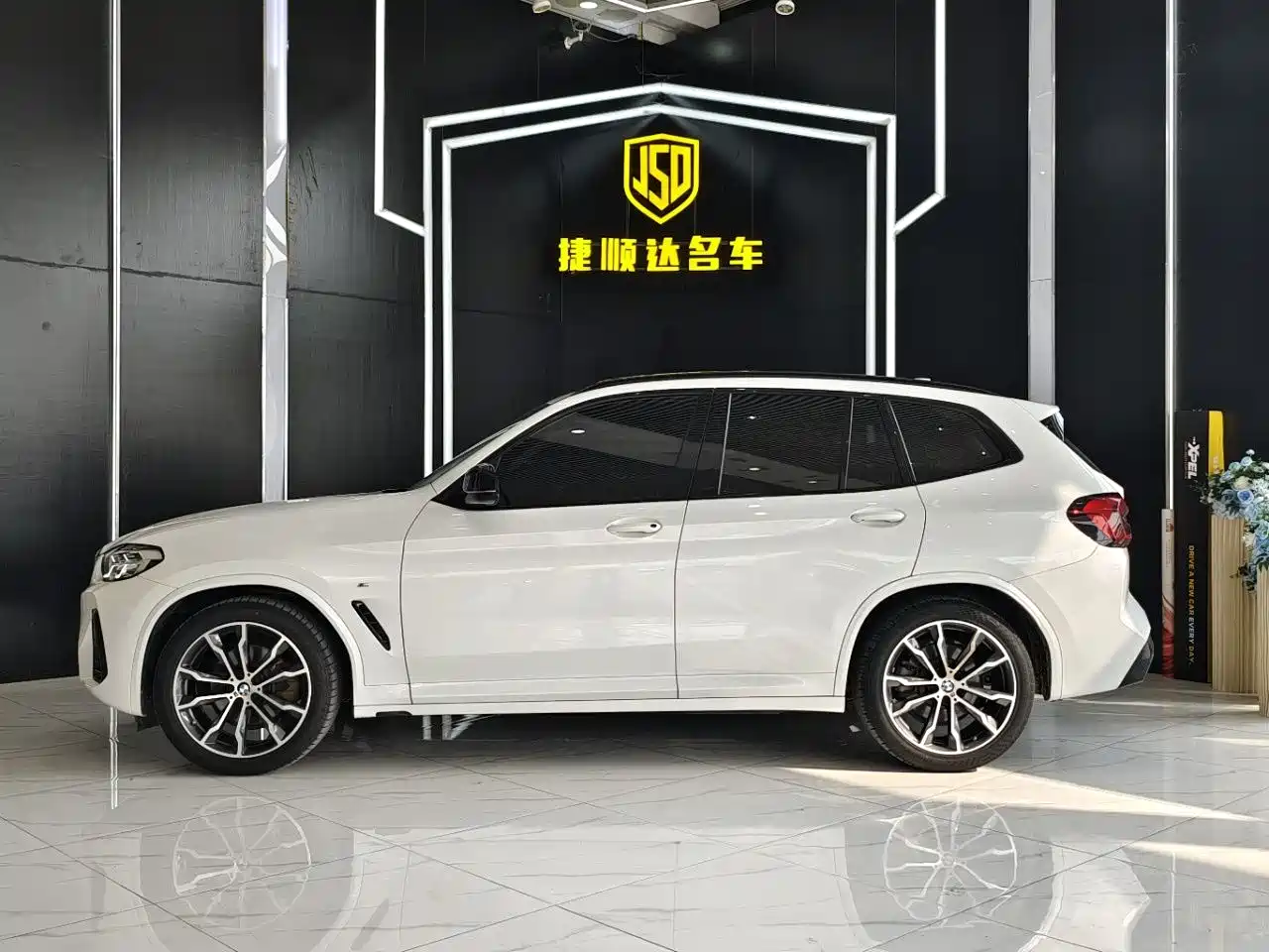 BMW X3 2022 xDrive30i Leading M Night Package фото 3