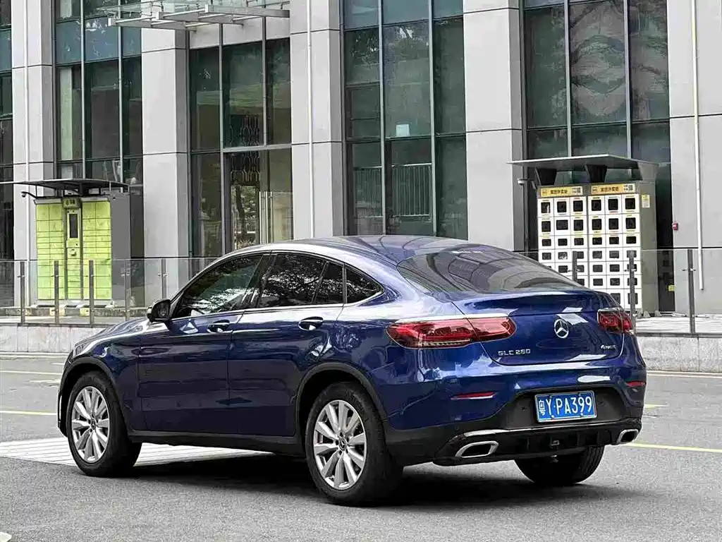 Фото 3 - Mercedes-Benz GLC Coupe