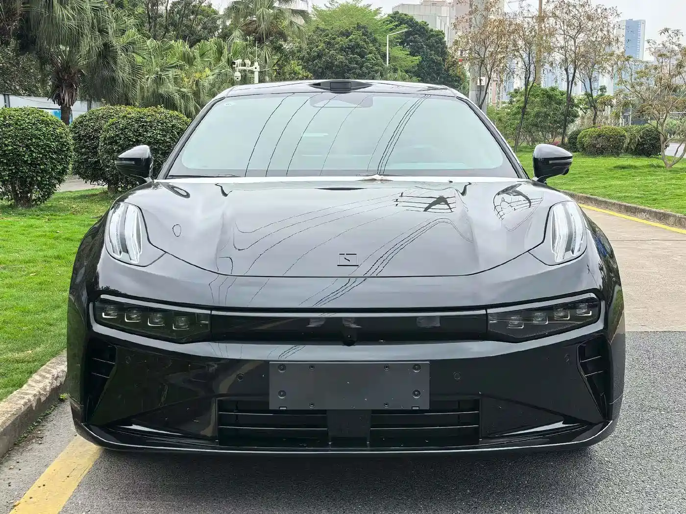 2026 ZEEKR 001