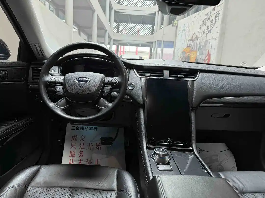 FORD TAURUS