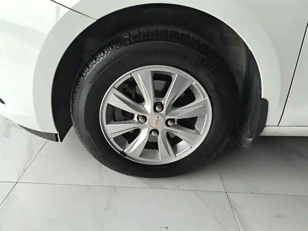 Chevrolet Sail 2018 Sail 3 1.3L AMT Ideal фото 23