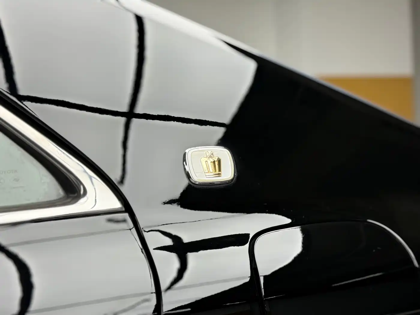 Toyota Crown 2009 2.5L Royal Special Navigation Edition фото 5
