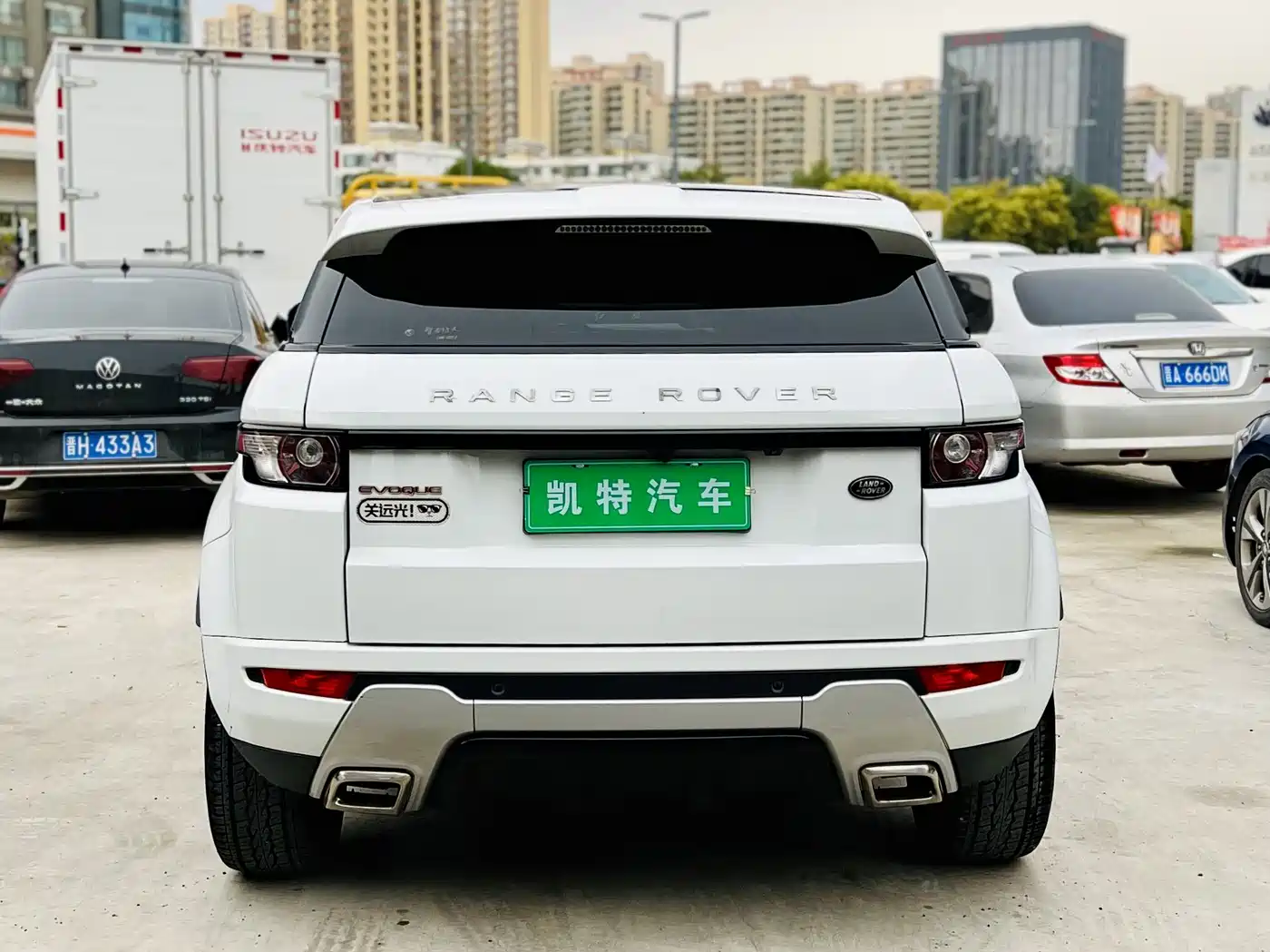 Land Rover Range Rover Evoque (Import) 2013 2.0T 5-door Dynamic Edition фото 14