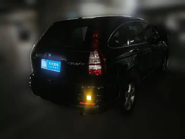 Honda CR-V 2010 2.0L Automatic 2WD Urban Edition — фото 2