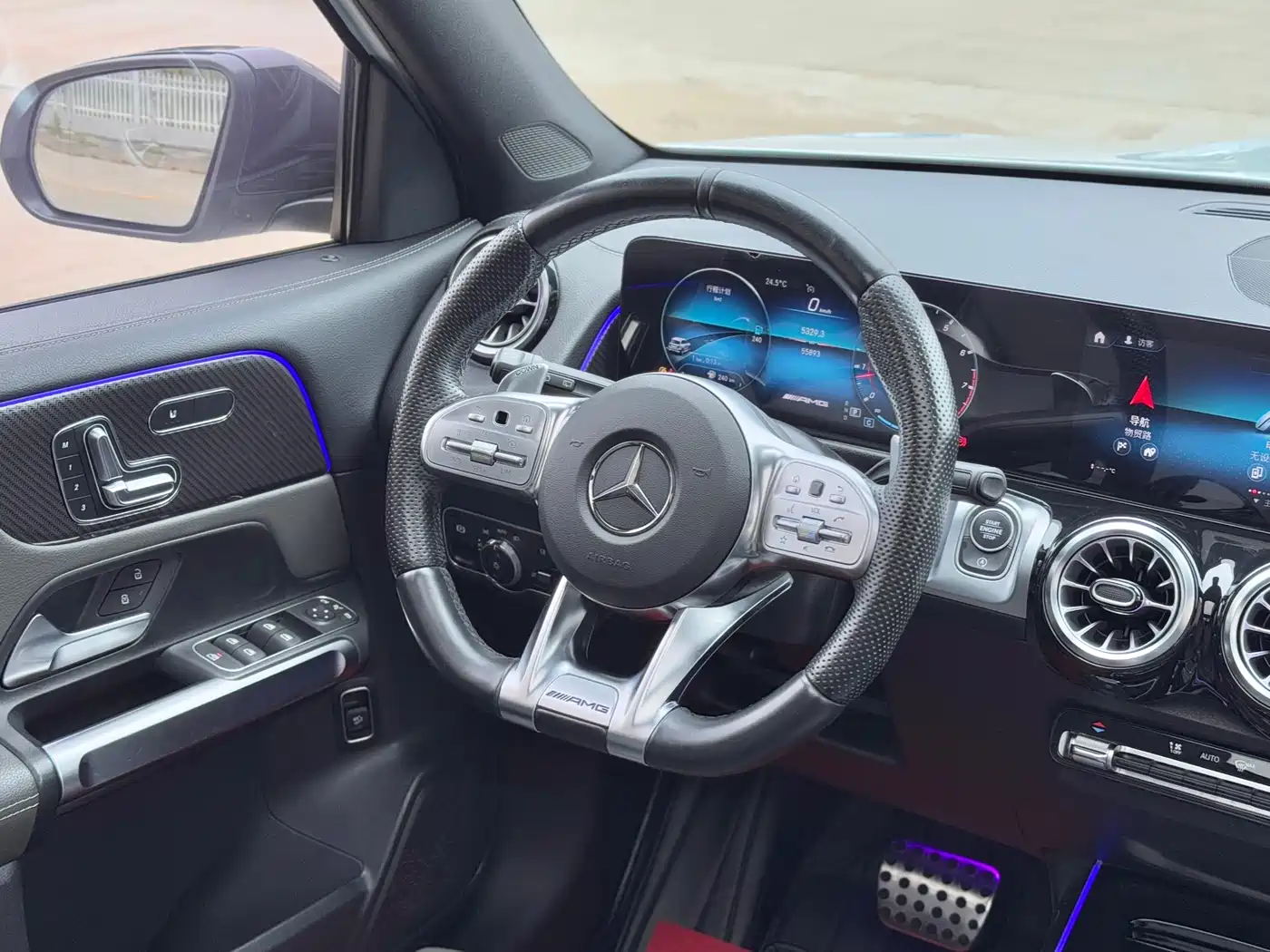 Mercedes-Benz GLB AMG 2022 AMG GLB 35 4MATIC фото 11