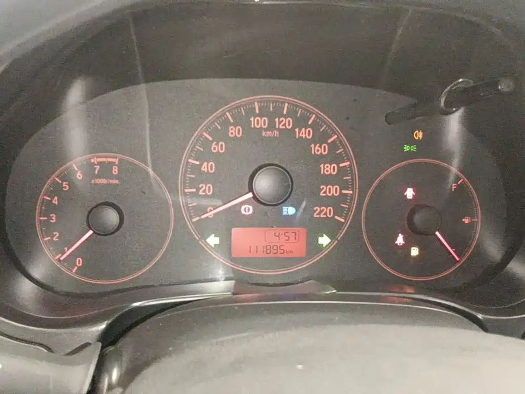 Honda Greiz 2016 2016 1.5L Manual Classic Edition
