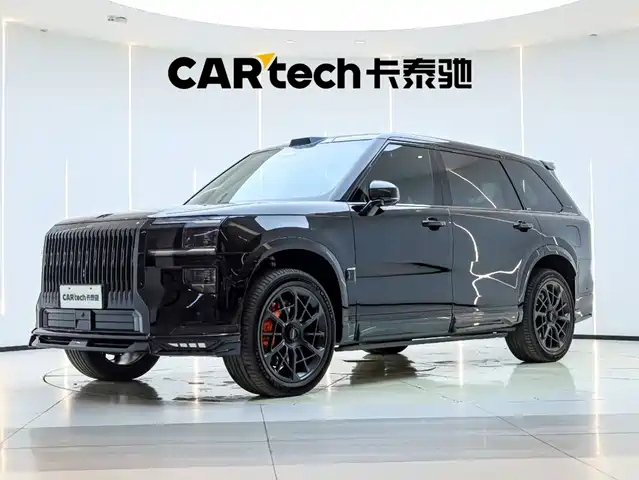 Zeekr 9X Чёрная, 70kWh, 6 мест