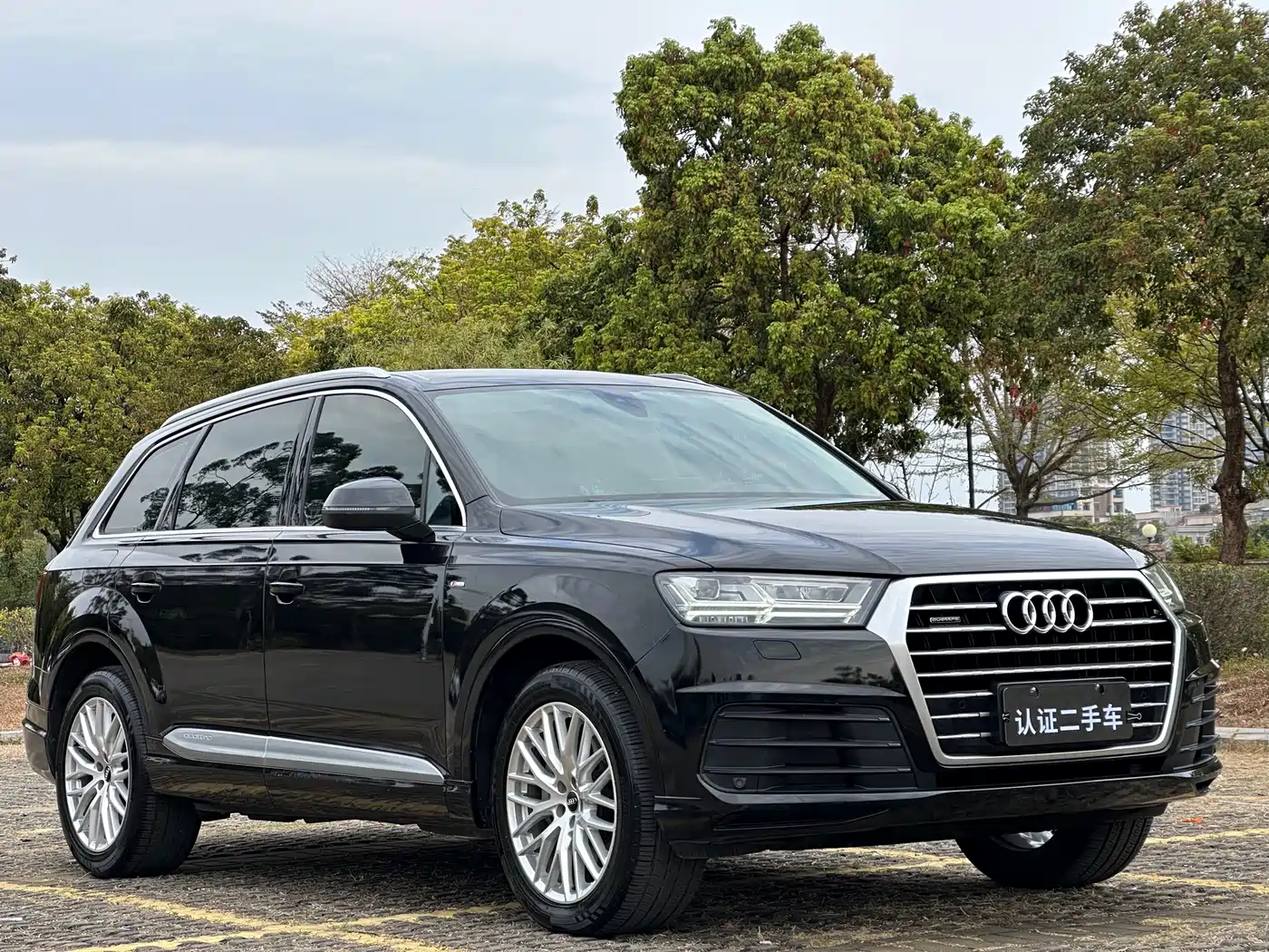 Audi Q7 2019 55 TFSI Technology фото 3