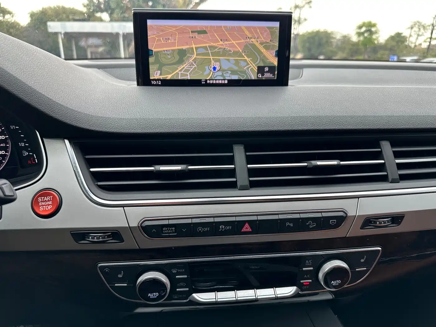Audi Q7 2019 55 TFSI Technology фото 14