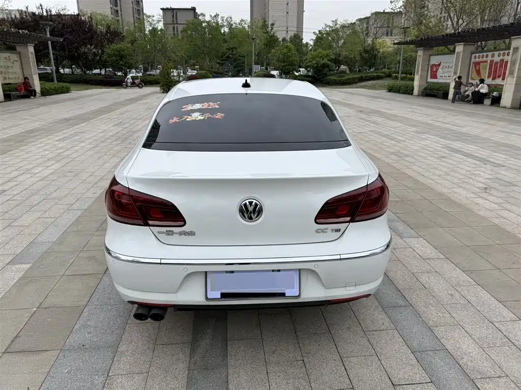 Volkswagen FAW-Volkswagen CC 2015 1.8TSI Luxury фото 4