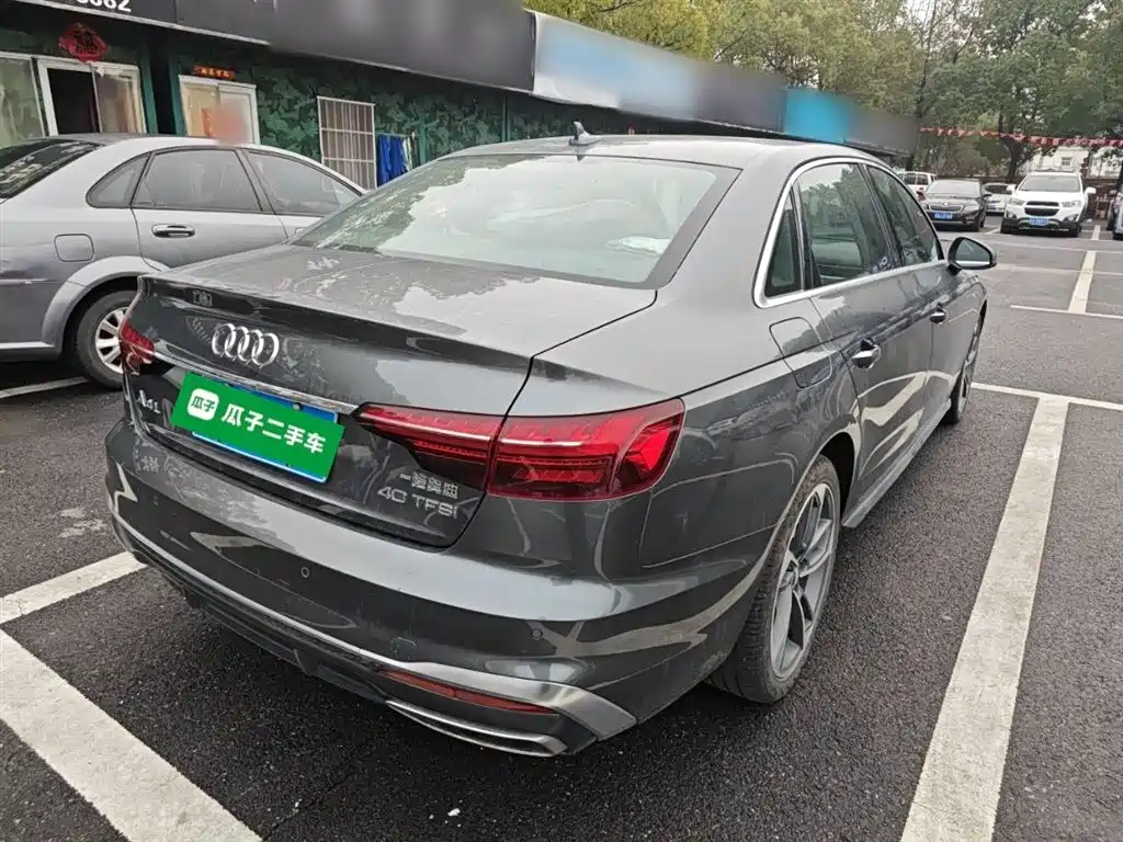 Audi A4L 2020 40 TFSI Fashion Dynamic Edition фото 5