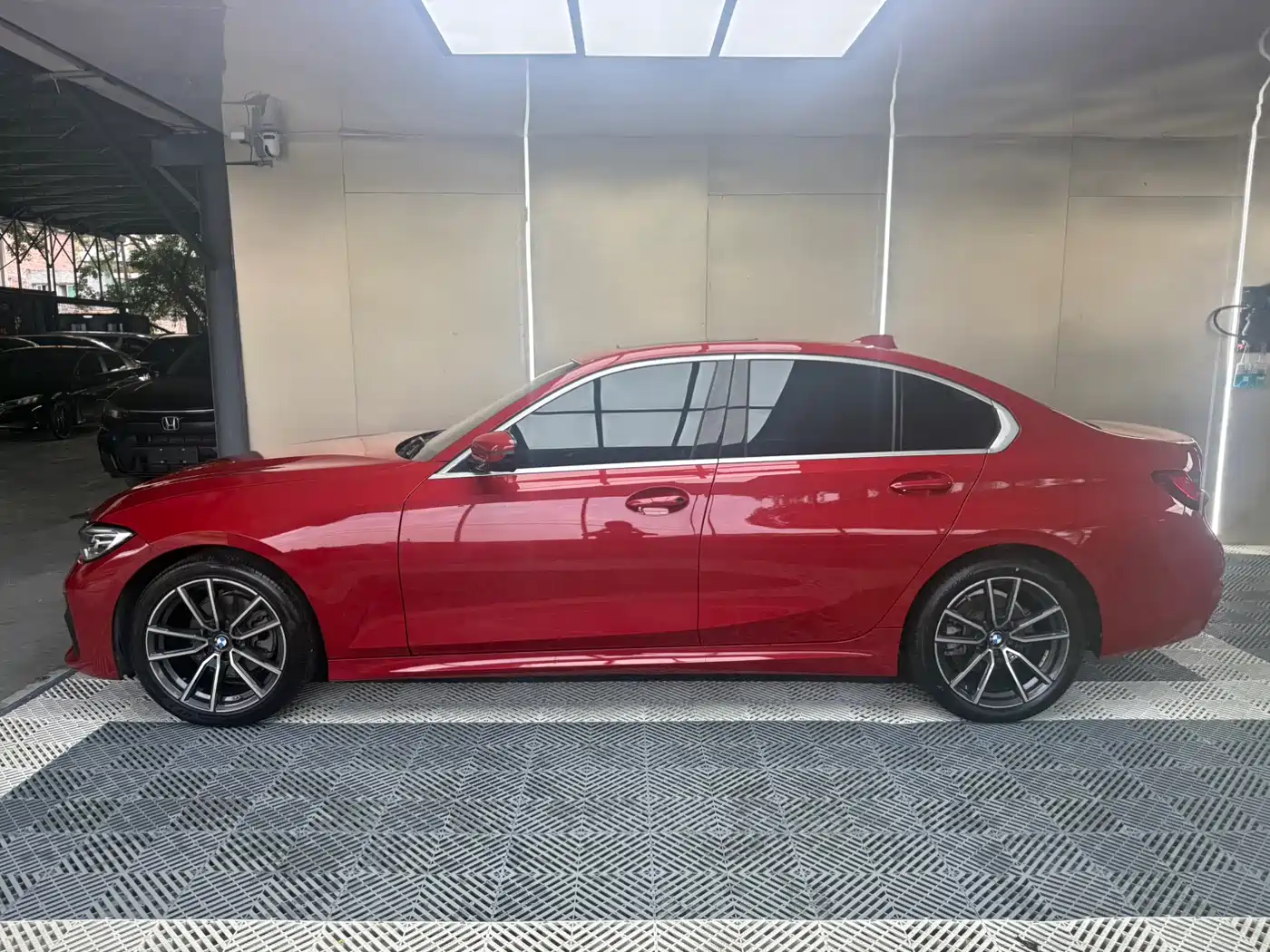 BMW 3 Series 2020 325i M Sport Package фото 6