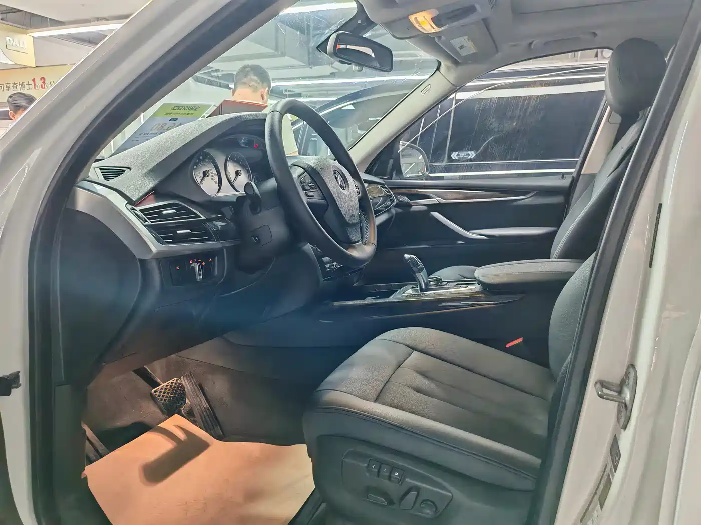 Фото 4 - BMW X5 (Import)