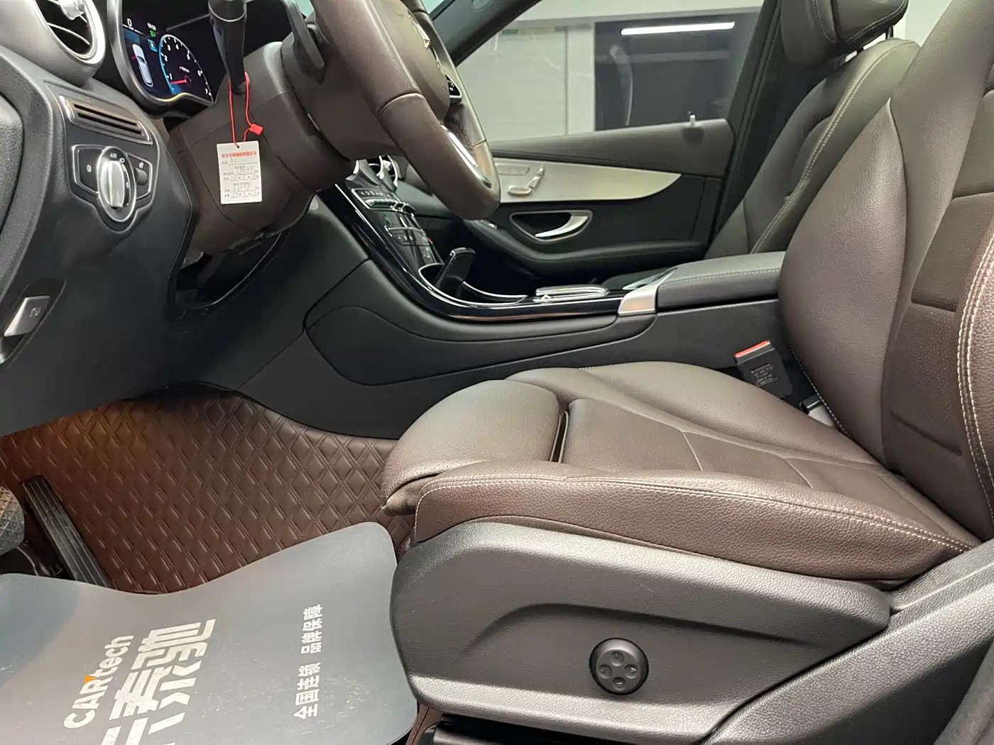 Mercedes-Benz GLC 2022 Facelift III GLC 260 L 4MATIC Dynamic фото 17