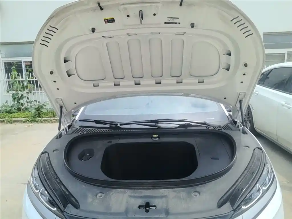 BYD Qin L 2025 EV 545KM Superior фото 20