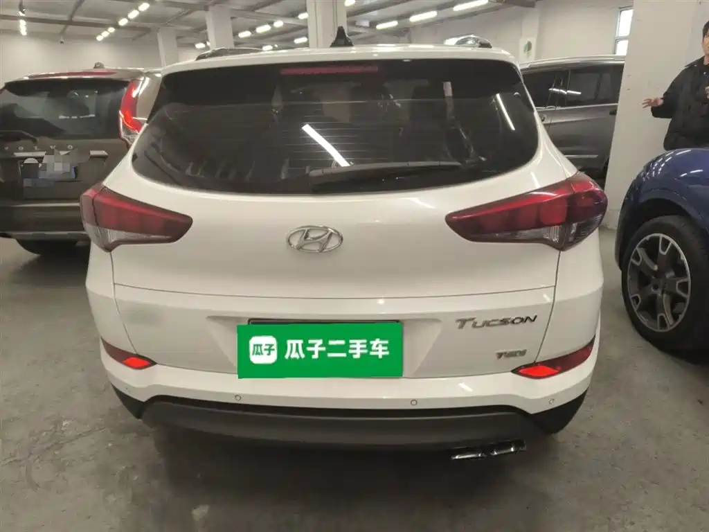 Hyundai Tucson 2018 1.6T DCT 2WD 15th Anniversary Special Edition фото 4
