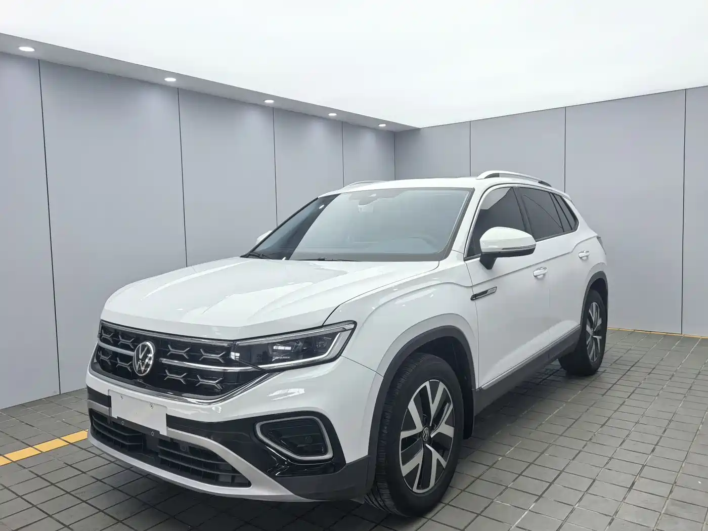 Volkswagen Tayron 2023 280TSI 2WD Luxury Plus Advanced Edition