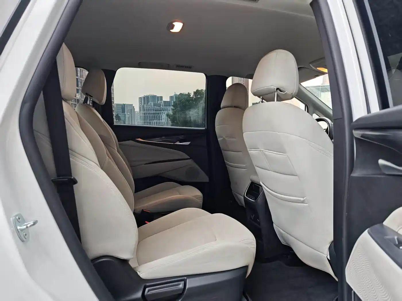 SAIC Maxus Dajia 5 2024 410KM Elite Edition 7-Seater фото 12