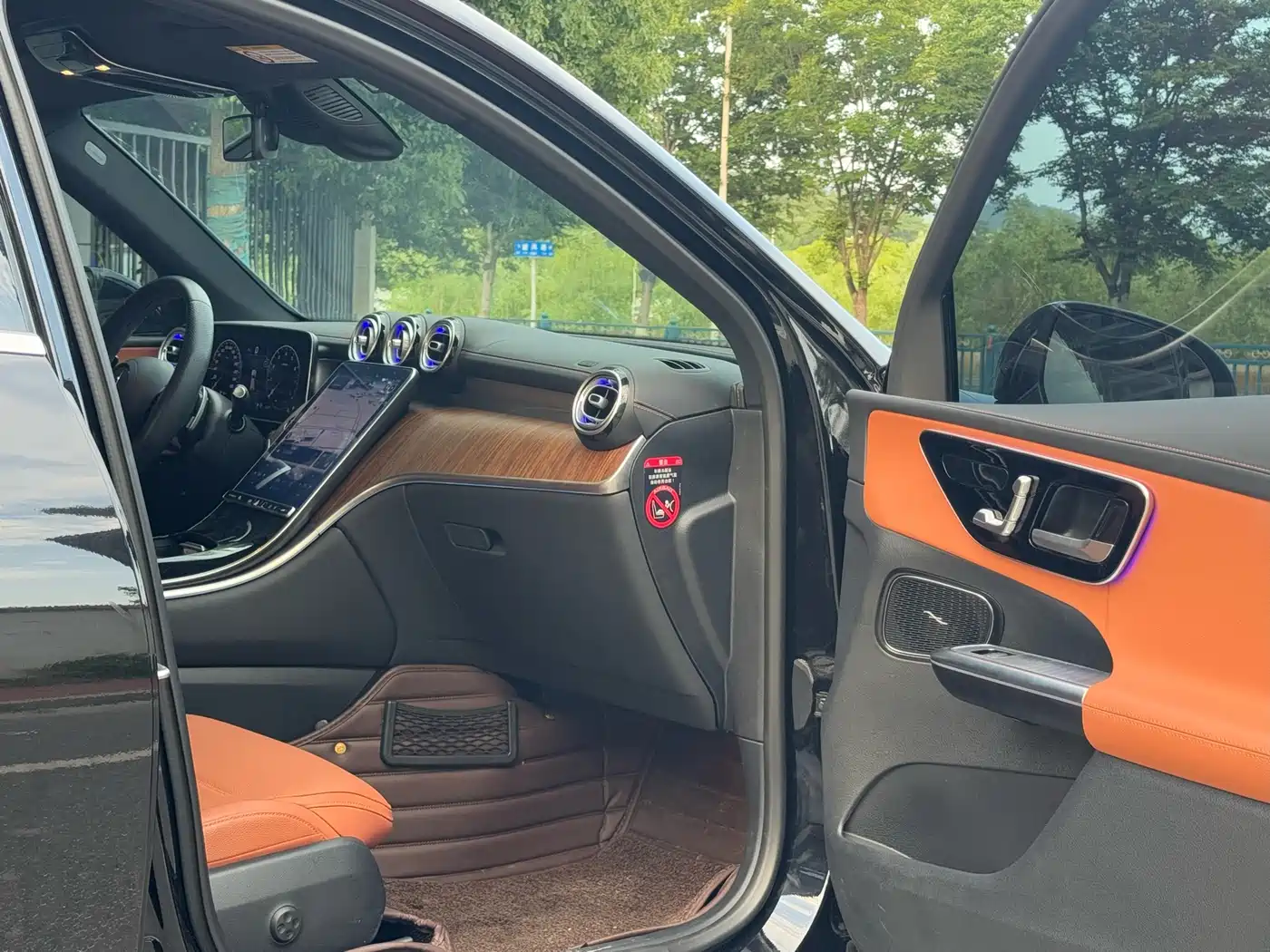Mercedes-Benz GLC 2024 GLC 300 L 4MATIC Dynamic 5-seater фото 12