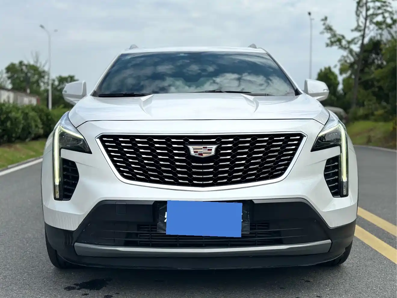 Cadillac XT4 2021 28T FWD Luxury Edition фото 2
