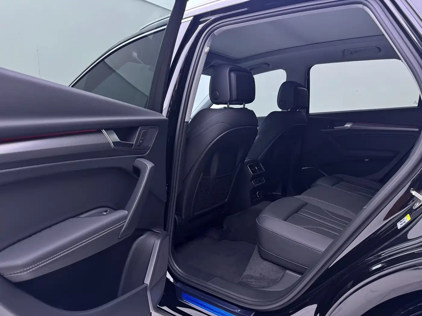 Audi Q5L 2022 Facelift 40T Luxury Dynamic фото 4