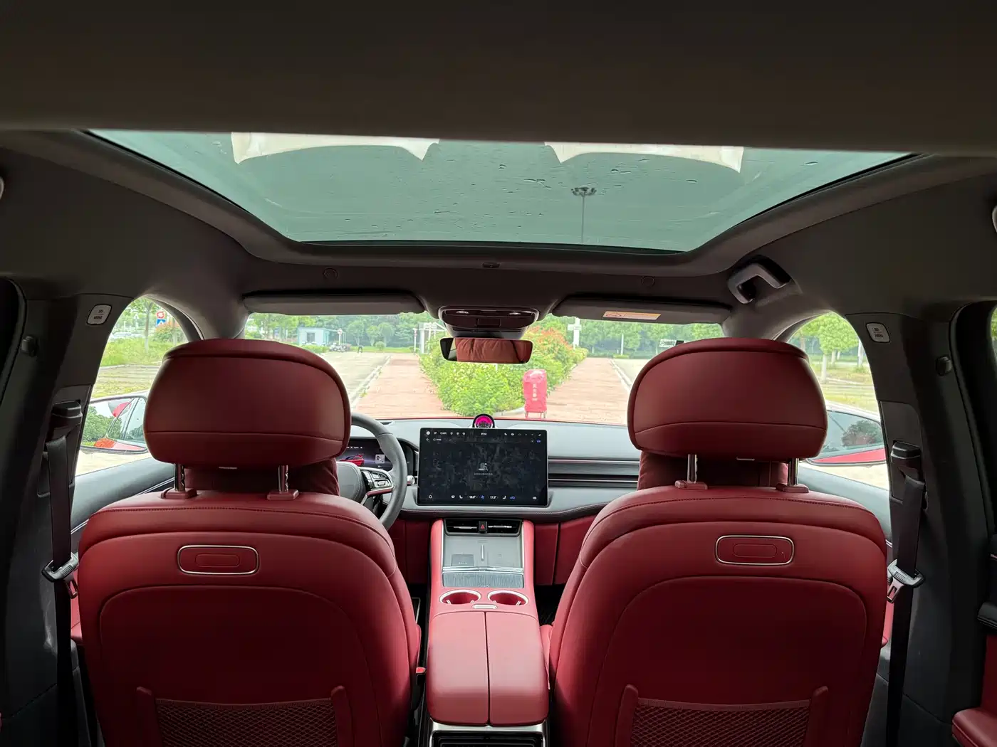 AITO Wenjie AITO M5 2025 Extended Range Ultra AWD фото 14