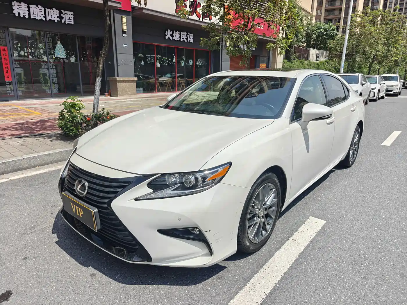 Lexus ES 2017 200 30th Anniversary Edition