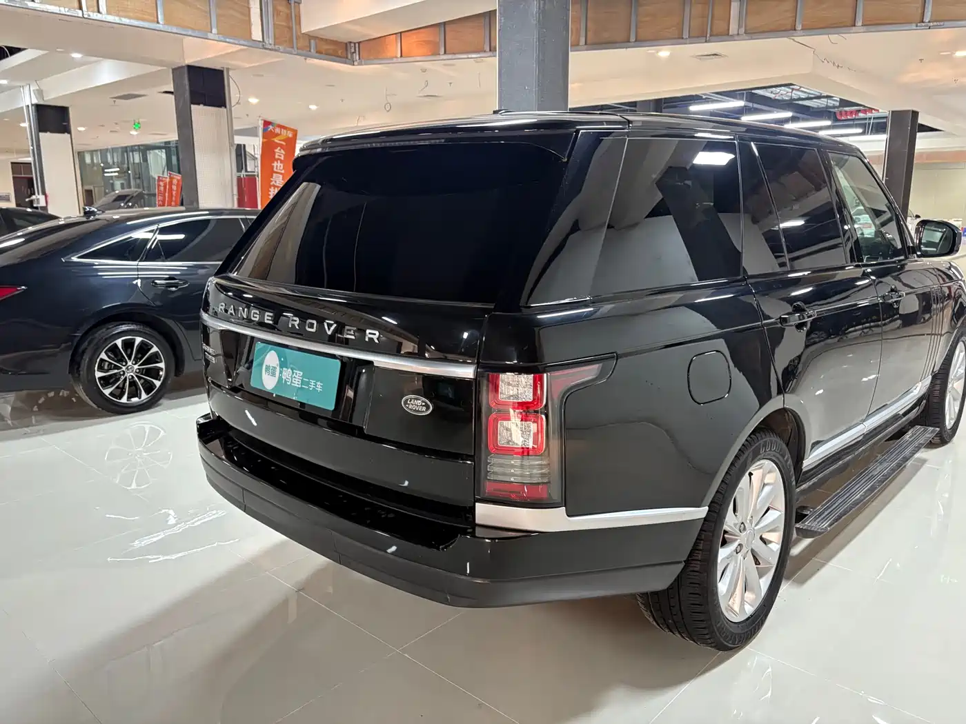 Land Rover Range Rover 2015 3.0 SC V6 Vogue фото 5