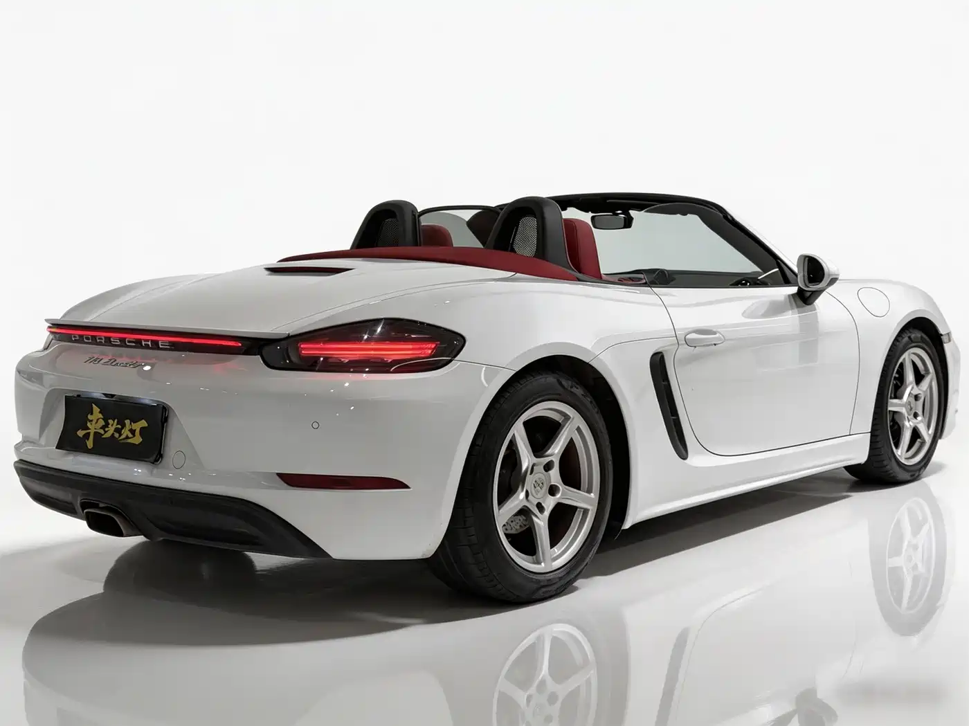 Porsche 718 2018 Boxster 2.0T фото 9